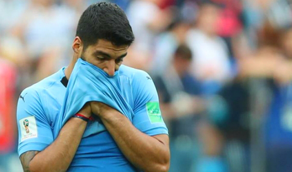 Las lágrimas de Suárez: Gallese se lució en el arco y evitó la eliminación de Perú [FOTOS]