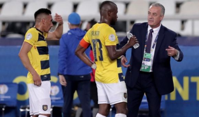 Ecuador eliminado del Mundial: Alfaro revela lo que les dijo a sus dirigidos en el entretiempo