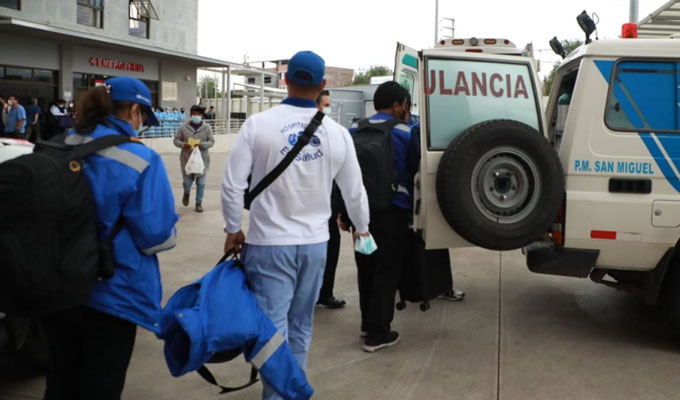 Ayacucho Brigadas médicas de EsSalud llegan