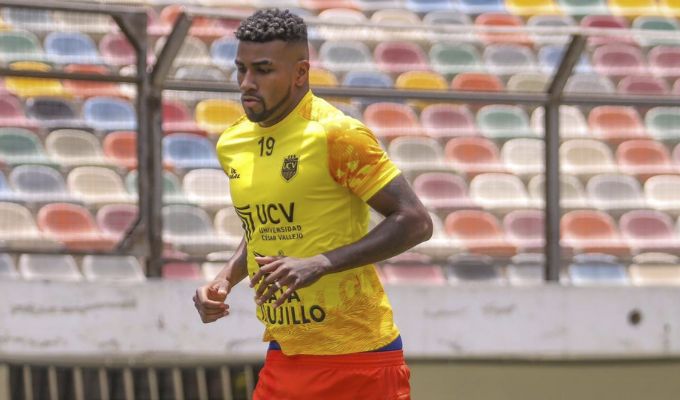 For being late to trainings: UCV announces that Ascues won't play against Municipal.
