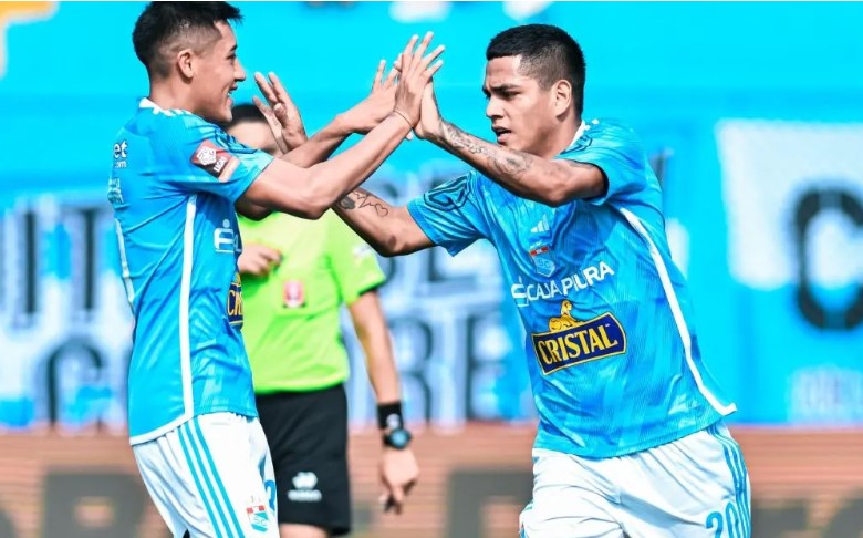 Sporting Cristal defeated Sport Huancayo 2-0 and continues to dream of winning the Clausura.