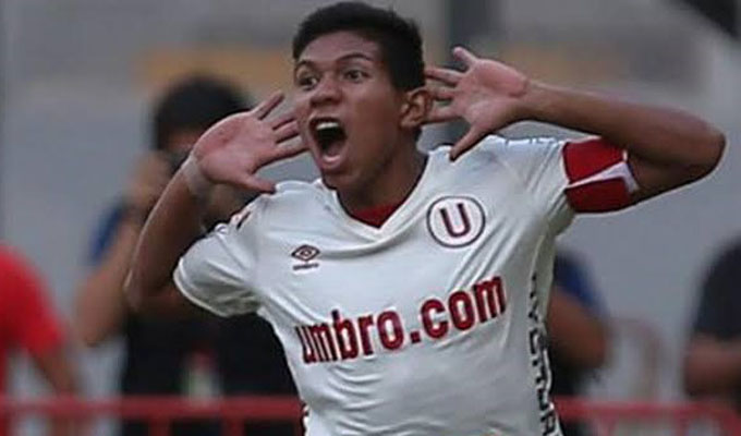 Última fecha del Torneo Clausura: Universitario vence 1 a 0 Sport Huancayo en el primer tiempo