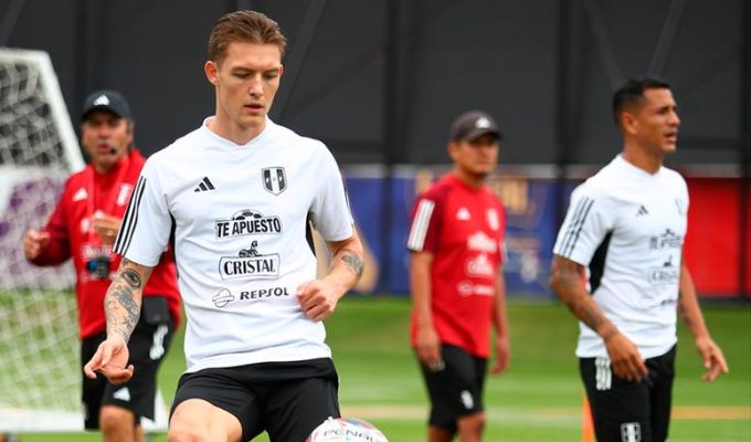 Selección Peruana: Oliver Sonne se sumó a los entrenamientos de la 