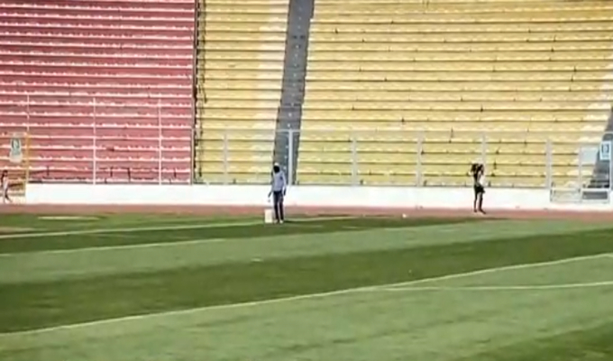 Bolivia vs Perú: césped del Hernando Siles luce como el del Estadio Garcilaso de la Vega en Cusco