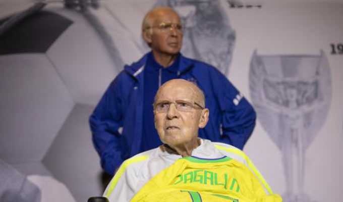 Fue tetracampeón mundial con Brasil: a los 92 años muere legendario técnico Mario Lobo Zagallo