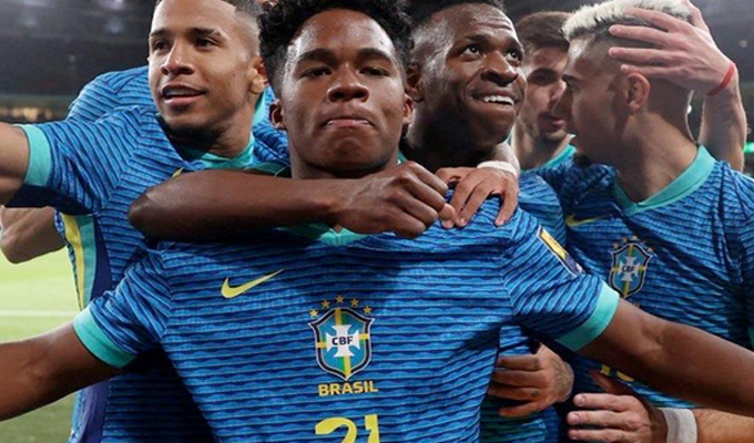 En Wembley la selección de Brasil vence a Inglaterra por la mínima