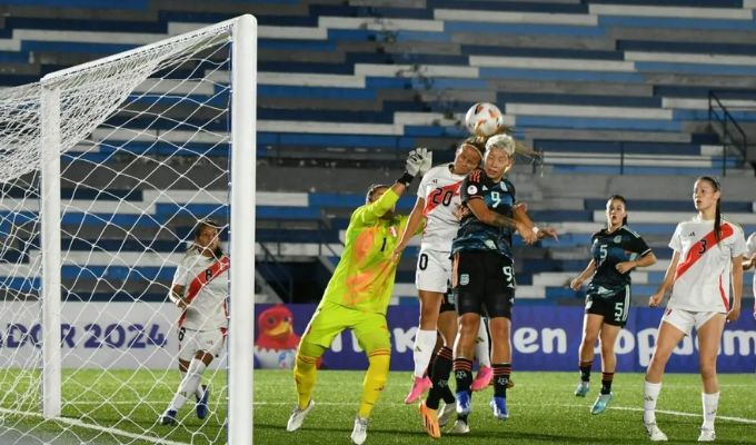 Entrenadora de Perú Sub-20 femenino lanzó un fuerte reclamo contra Conmebol: “no tenemos espacio”