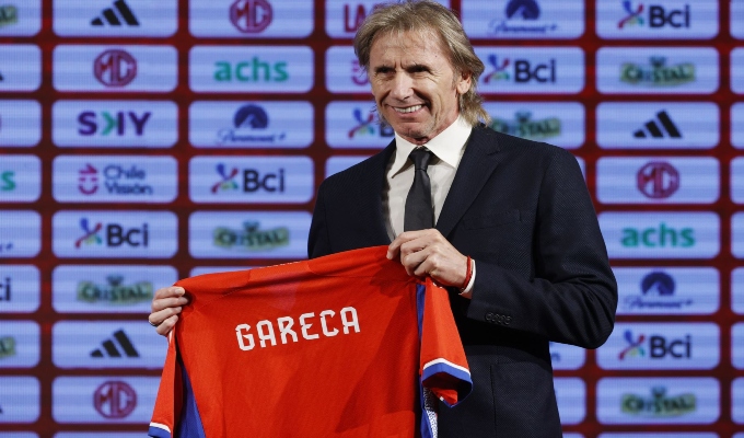 Ricardo Gareca podría dejar de ser entrenador de Chile por problemas dentro de la federación