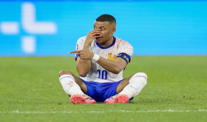 ¿Se perderá la Eurocopa? Kylian Mbappé se fractura la nariz, pero descartan operación