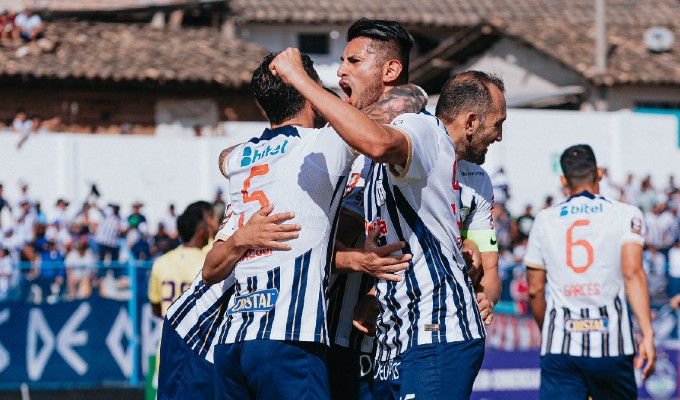 ¡Líder blanquiazul! Alianza Lima venció 3-1 a Comerciantes Unidos en Cajabamba