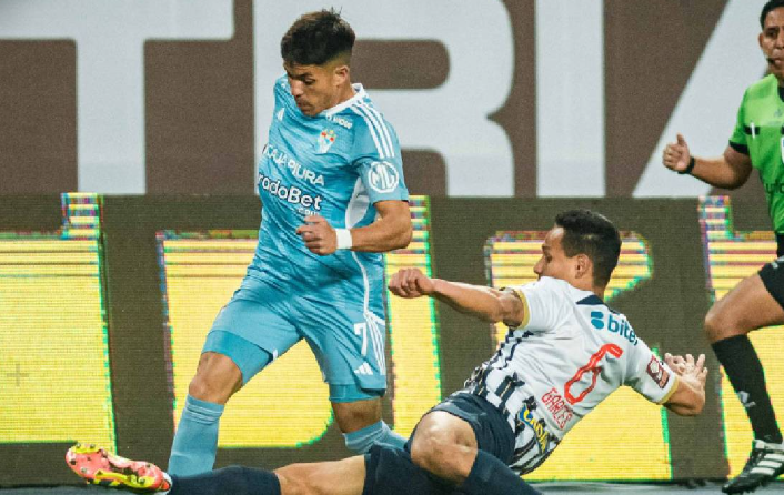 Sporting Cristal y Alianza Lima empataron 0-0 en el Estadio Nacional [FOTOS]