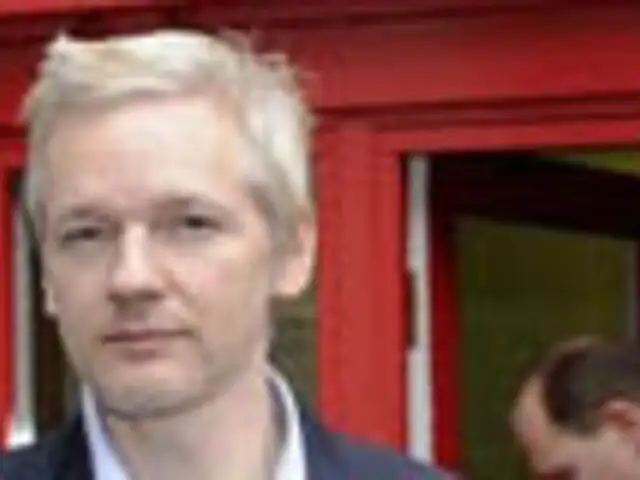 Ecuador otorgó asilo político al fundador de Wikileaks Julian Assange