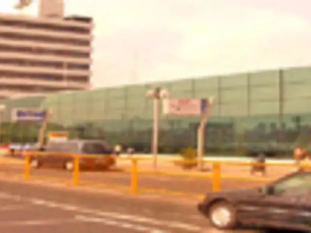 Piden que aeropuerto Jorge Chávez implemente zona vip para congresistas