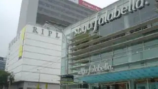 Cierran temporalmente tienda Ripley del centro comercial Jockey Plaza 