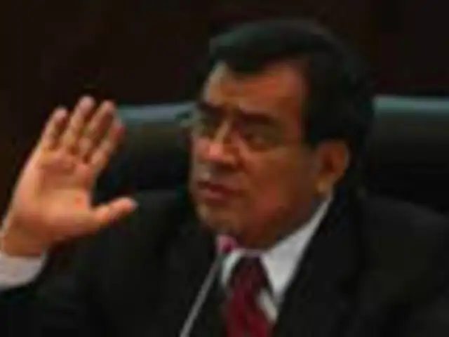 Javier Velásquez: APRA no se unirá a ninguna bancada en el nuevo Congreso