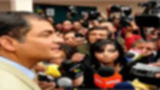 Universidad de Chiclayo justifica honoris causa a presidente Correa