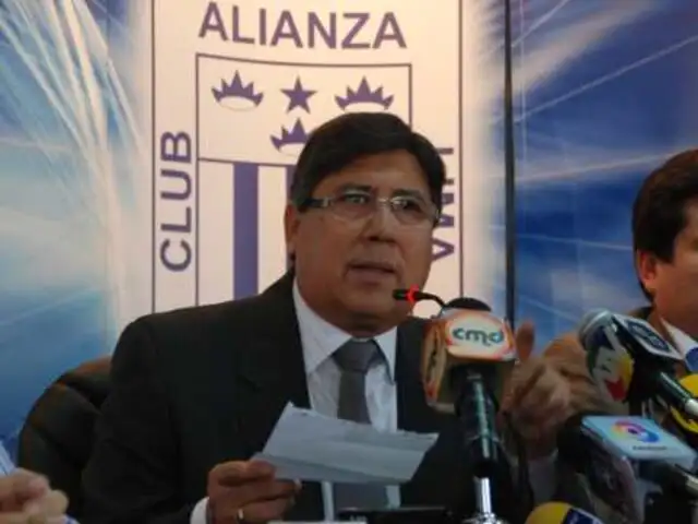 Presidente de Alianza Lima alegó que fallo favorable a CNI fue “entre gallos y medianoche”