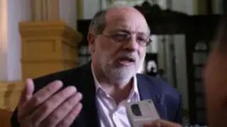 Daniel Abugattás critica a Nancy Obregón por apoyar al Movadef
