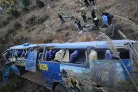 Cusco: bus cae a abismo de 60 metros dejando cuatro muertos y más de 20 heridos