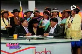 Walter Aduviri en Panamericana Televisión al estilo de Risas y salsa