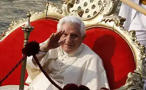 Papa Benedicto XVI envió su primer mensaje en Twitter