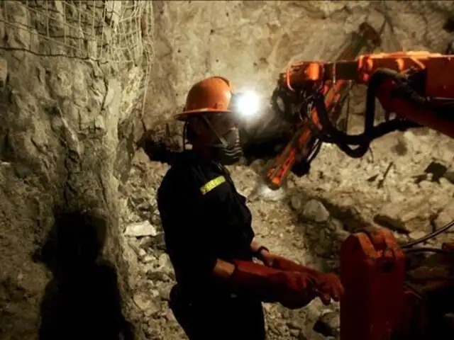 SNMPE dice que nuevo esquema tributario no afectará inversiones mineras