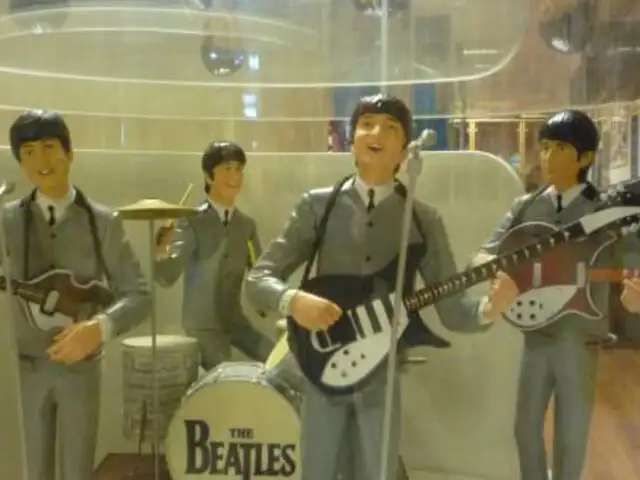Museo del Rock en Estados Unidos inaugura exhibición de los Beatles
