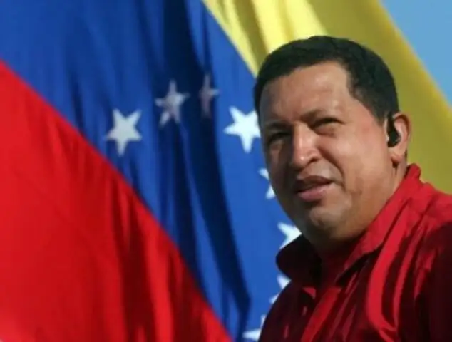 Mandatario venezolano Hugo Chávez presenta defensas bajas tras quimioterapia en Cuba   