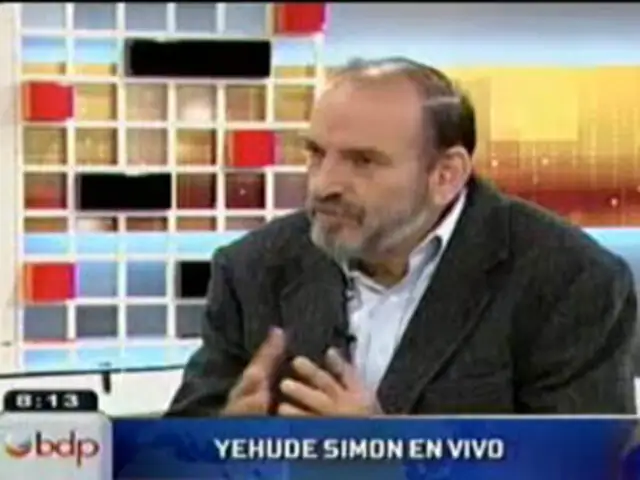 Yeude Simon: Reuniones para tratar sanciones disciplinarias deben ser reservadas