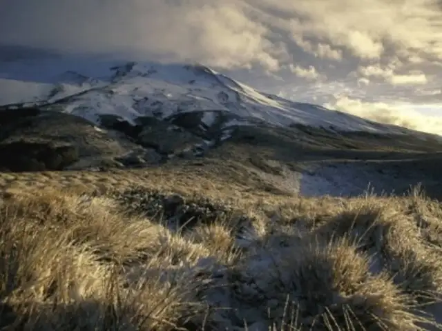  Luego de trece días las actividades del volcán chileno Puyehue empieza disminuir