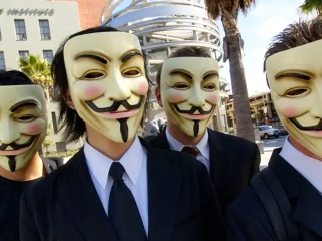 Policía italiana logra identificar a supuestos miembros de la red “Anonymous”