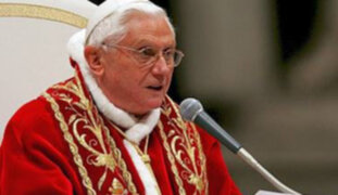 Papa Benedicto XVI excomulgó sin contemplaciones al obispo de China