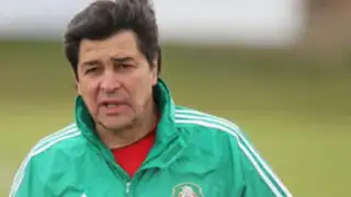 DT mexicano Luis Fernando Tena indicó que se “juega todo ante Perú” 