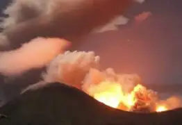 Indonesia en alerta por la erupción del volcán Lokon