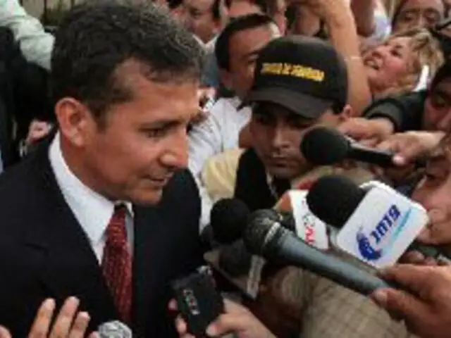 Jefe de Estado electo Ollanta Humala se une a los votos por la recuperación de Hugo Chávez