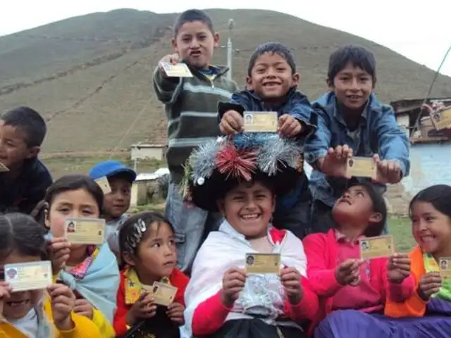 Piura: mil pobladores huancabambinos en extrema pobreza  ya tienen DNI