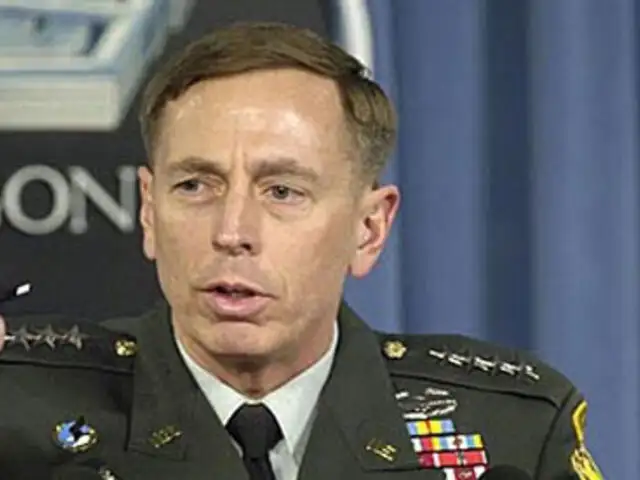 General estadounidense David Petraeus dejó Afganistán para asumir dirección de la CIA