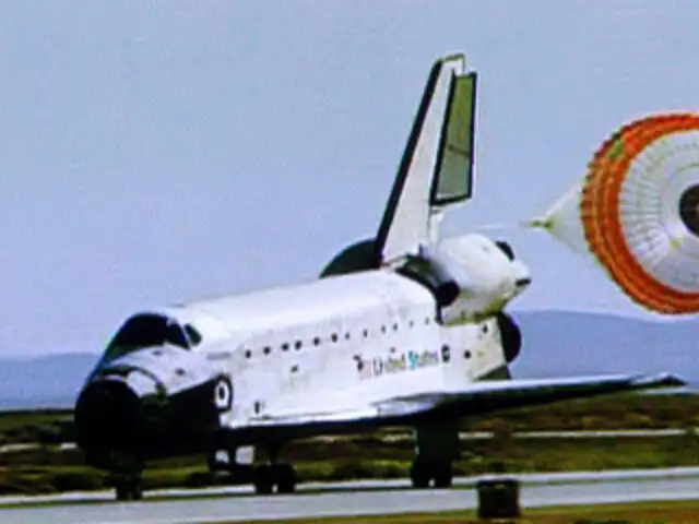 Transbortador espacial Atlantis volvió a la tierra tras misión de trece días
