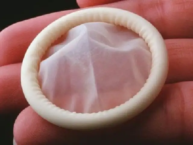 Sudáfrica: prohíben el uso de condones chinos por ser “muy pequeños”