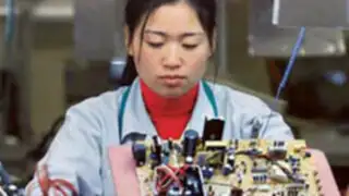 Empresa taiwanesa reemplazará a cientos de trabajadores por robots