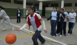 Aseguran que las actividades físicas en colegios públicos impulsan el deporte peruano