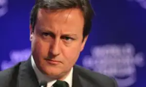 Primer ministro Británico David Cameron promete castigar a quienes iniciaron los disturbios