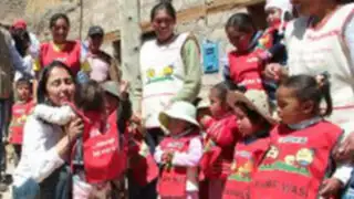 Nadine Heredia lleva ayuda a afectados por las heladas En Apurímac