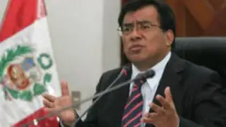 Congresista Velásquez insistirá en pedido de censura contra Abugattás