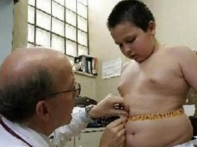 Mala alimentación aumenta casos de anemia y obesidad infantil en el Perú