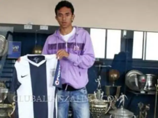 Joazinho Arroé se puso oficialmente la camiseta de Alianza