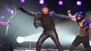 Ricky Martin hizo vibrar a sus fanáticas peruanas en la explanada del Monumental