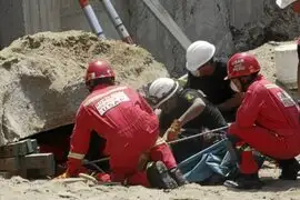 Obra de construcción se derrumba en Miraflores y deja un muerto 