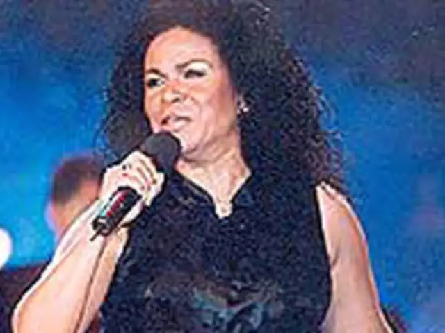Cantante Eva Ayllón confirmó la muerte de su padre 