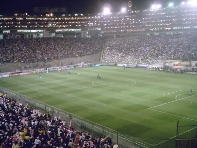 Marcelo Asteggiano se despidió del Monumental